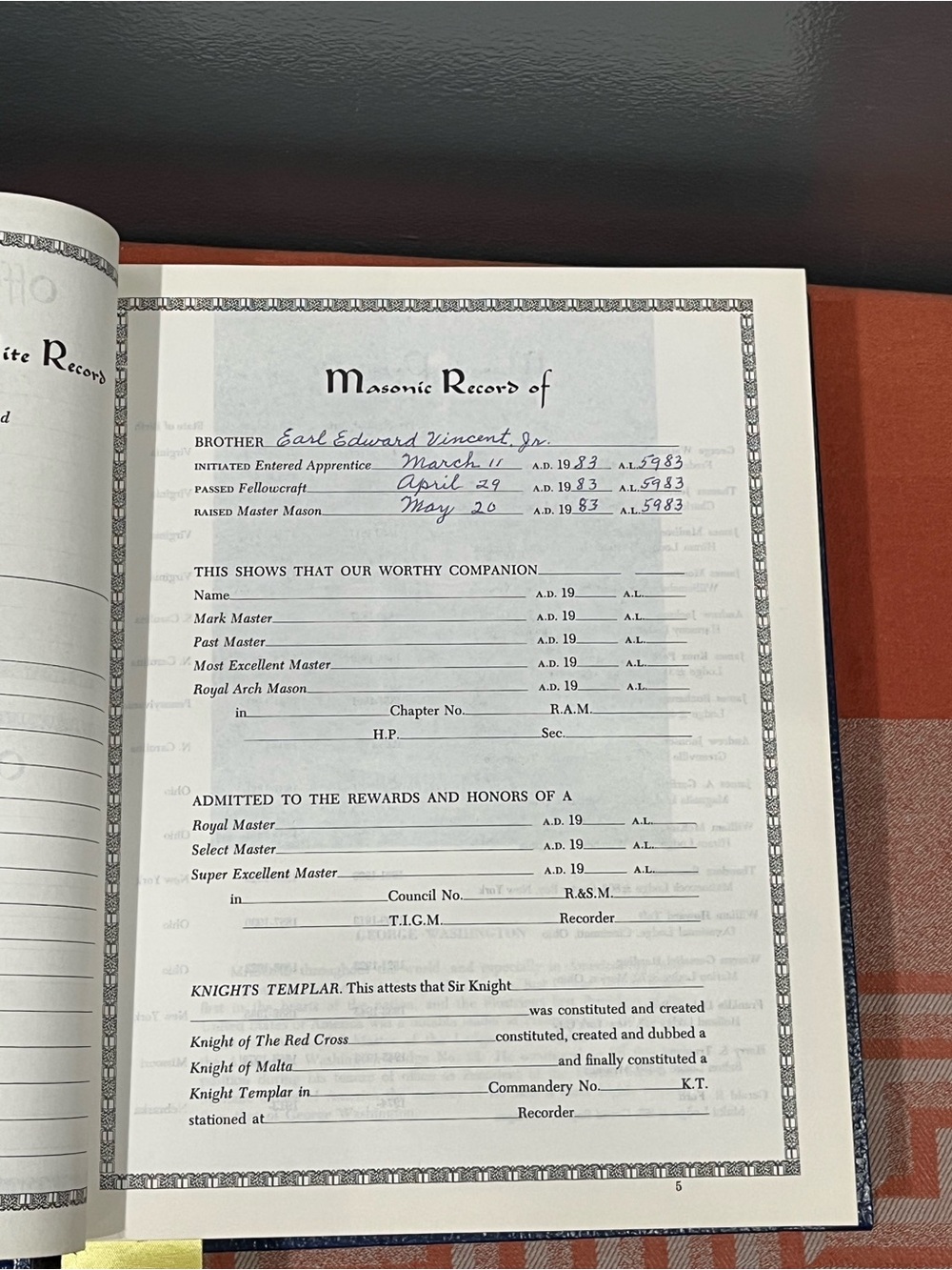 Vintage Masonic Master Reference Edition Holy Bible (KJV) - Picture 14 of 16